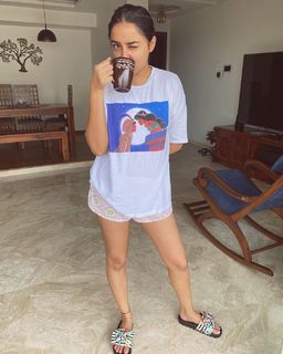 Prajakta Koli feet photo thumbnail