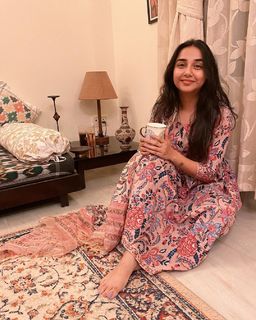 Prajakta Koli feet photo thumbnail