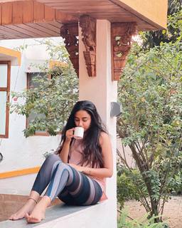 Prajakta Koli feet photo thumbnail