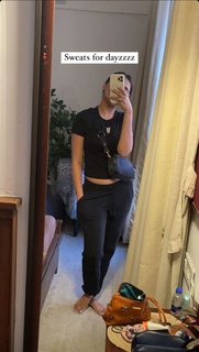 Prajakta Koli feet photo thumbnail