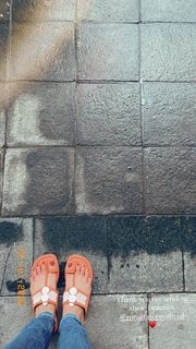 Prajakta Koli feet photo thumbnail