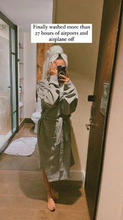 Prajakta Koli feet photo thumbnail