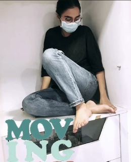 Prajakta Koli feet photo thumbnail