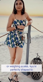 Prajakta Koli feet photo thumbnail