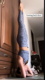 Prajakta Koli feet photo thumbnail