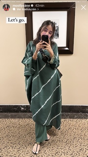 Prajakta Koli feet photo thumbnail