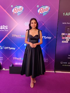 Prajakta Koli feet photo thumbnail