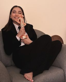 Prajakta Koli feet photo thumbnail