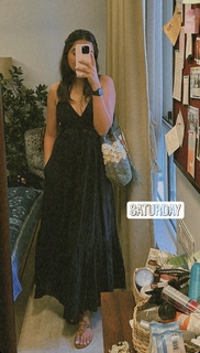 Prajakta Koli feet photo thumbnail