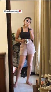 Prajakta Koli feet photo thumbnail