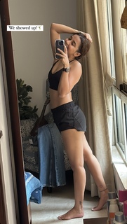 Prajakta Koli feet photo thumbnail