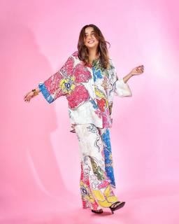 Prajakta Koli feet photo thumbnail