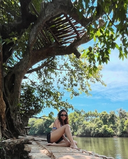 Prajakta Koli feet photo thumbnail