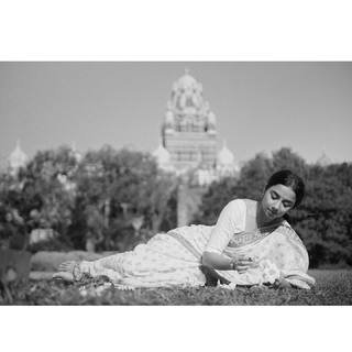 Prajakta Koli feet photo thumbnail