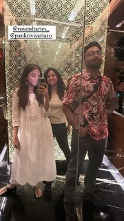 Prajakta Koli feet photo thumbnail