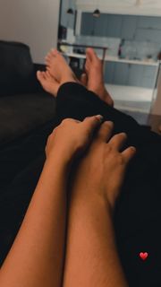 Prajakta Koli feet photo thumbnail