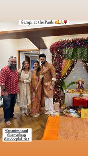 Prajakta Koli feet photo thumbnail