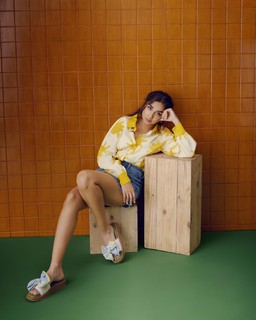 Prajakta Koli feet photo thumbnail