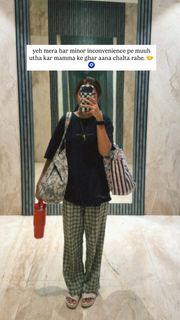 Prajakta Koli feet photo 8