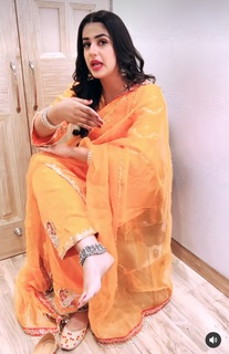 Pranjal Dahiya feet photo 18