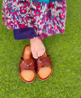 Pranjal Dahiya feet photo 8