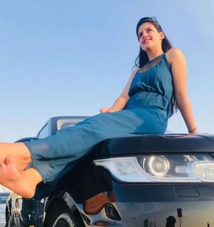 Pranjal Dahiya feet photo 5