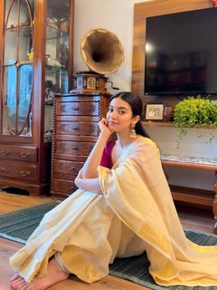 Pratibha Ranta feet photo 11