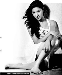 Pratyusha Banerjee feet photo 3