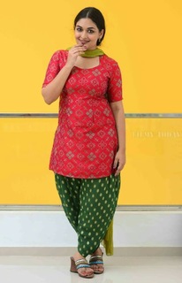 Prayaga Martin feet photo 12