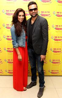 Preeti Desai feet photo 3