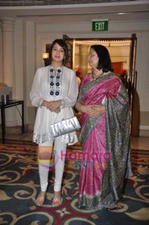 Preeti Jhangiani feet photo 6
