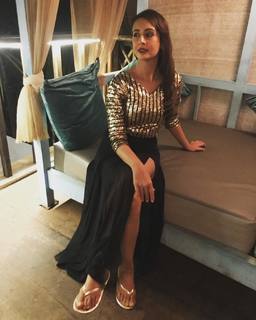 Preeti Jhangiani feet photo 17