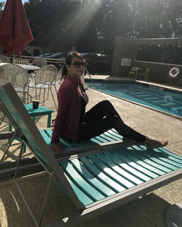 Preeti Jhangiani feet photo 9