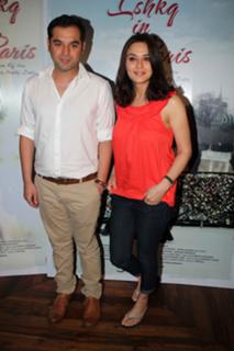 Preity G Zinta feet photo thumbnail