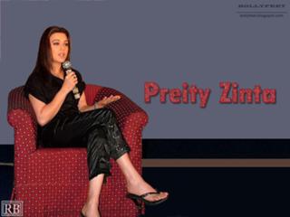Preity G Zinta feet photo thumbnail
