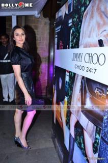 Preity G Zinta feet photo thumbnail