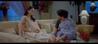 Preity G Zinta feet photo thumbnail