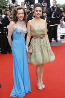 Preity G Zinta feet photo thumbnail