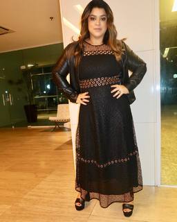 Preta Gil feet photo 2
