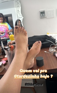 Preta Gil feet photo 11