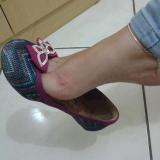 Princesa Kinder feet photo 14