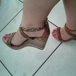 Princesa Kinder feet photo 3