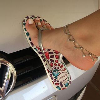 Princesa Kinder feet photo 13
