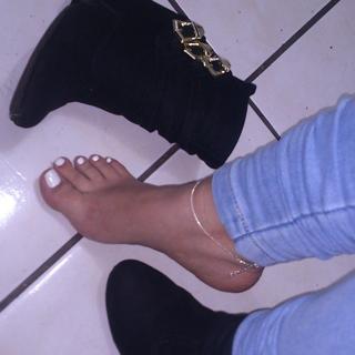 Princesa Kinder feet photo 14