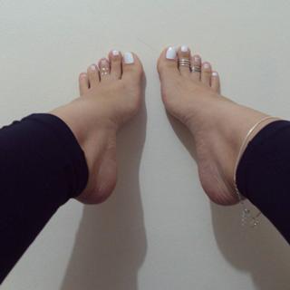 Princesa Kinder feet photo 5