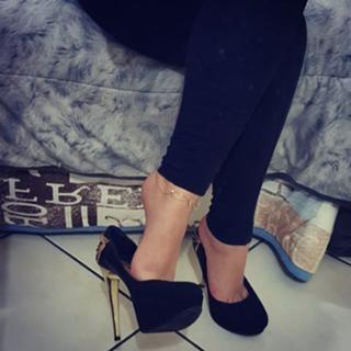 Princesa Kinder feet photo 10