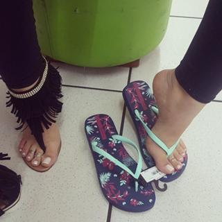 Princesa Kinder feet photo 19