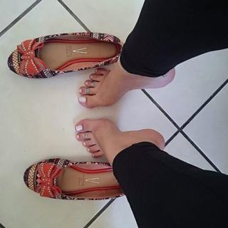 Princesa Kinder feet photo 13