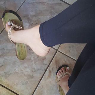 Princesa Kinder feet photo 17