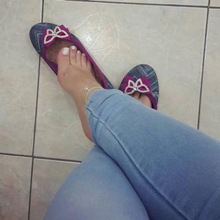 Princesa Kinder feet photo 13